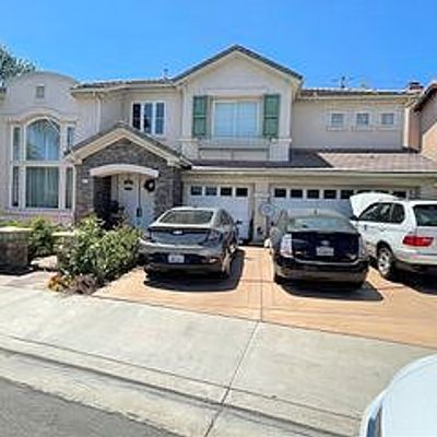 1 Petria, Irvine, CA 92606