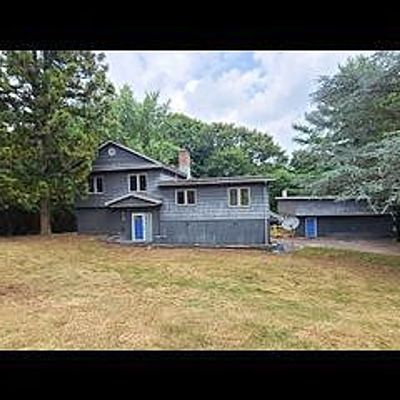 1 Scenic Dr, Portland, CT 06480