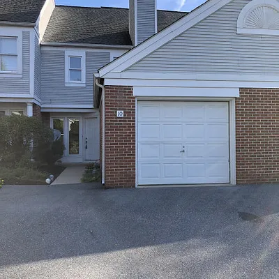 10 Toll Gate Sta, Lancaster, PA 17601