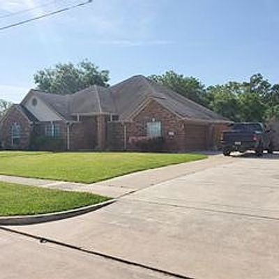 100 Milo St, Dayton, TX 77535