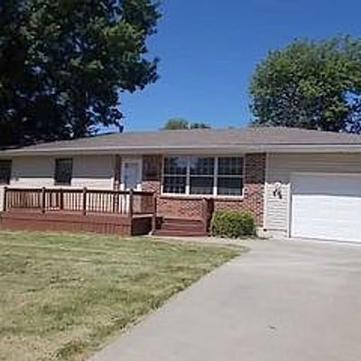 1005 Sioux Dr, Fulton, MO 65251