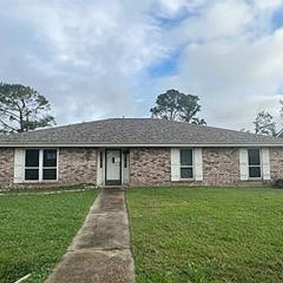 101 Asphodel Dr, Luling, LA 70070