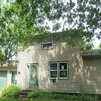 1012 1 St Ave, Evansdale, IA 50707