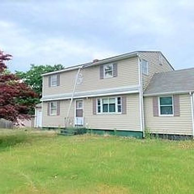 127 Colemore St, Feeding Hills, MA 01030