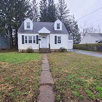 127 Oxford Dr, East Hartford, CT 06118