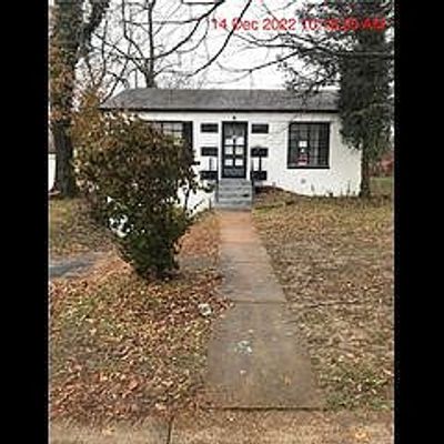 1271 Vaughan Dr, Saint Louis, MO 63130