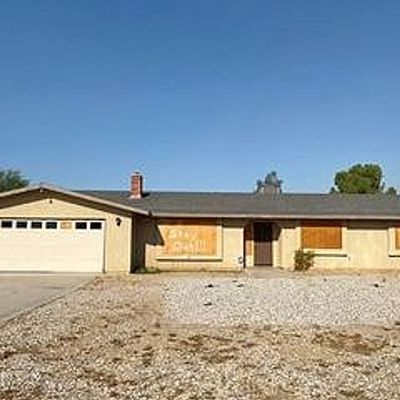 12786 Standing Bear Rd, Apple Valley, CA 92308