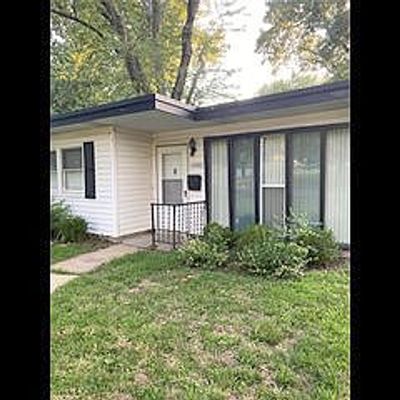 1285 Saint Jean St, Florissant, MO 63031