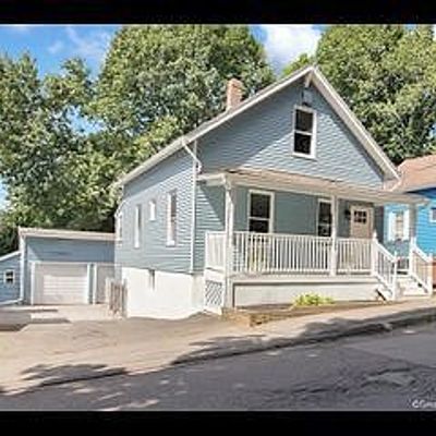 13 Alcove St, Meriden, CT 06451