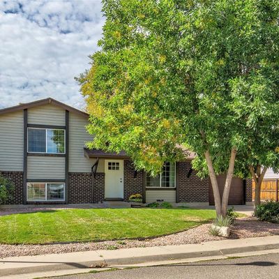 1300 Solana Dr, Denver, CO 80229