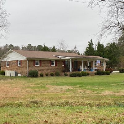 1324 Silk Hope Liberty Rd, Siler City, NC 27344