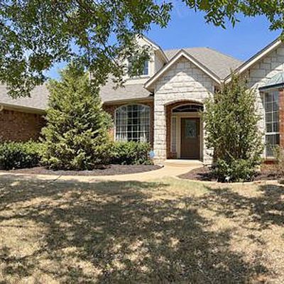 133 Bonaire Dr, Edmond, OK 73013