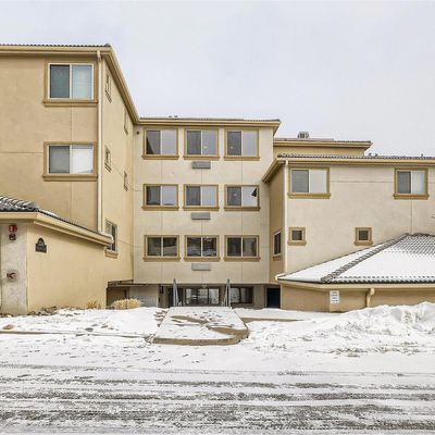 13349 W Alameda Pkwy #201, Lakewood, CO 80228