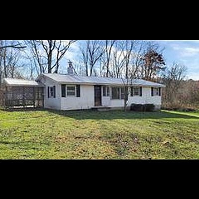 13494 Chicken Farm Rd, Shoals, IN 47581