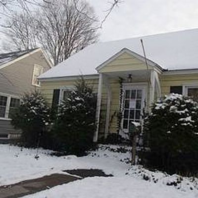 137 Everingham Rd, Syracuse, NY 13205