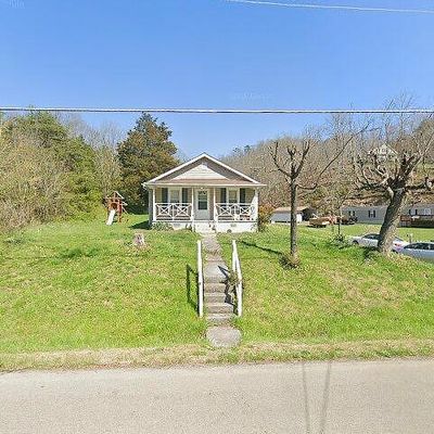 1389 Elizabethton Hwy, Bluff City, TN 37618