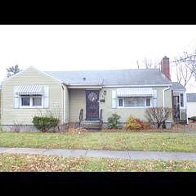 140 Lyme St, Hartford, CT 06112