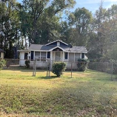 1405 Lee Ave, Bastrop, LA 71220