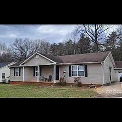 142 Kendra Dr, Mooresville, NC 28117