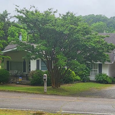 1163 Perryville Rd, Parsons, TN 38363