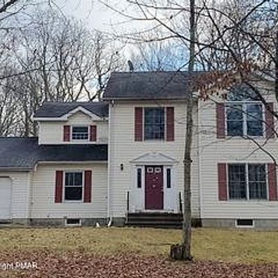 1193 Steele Cir, Bushkill, PA 18324