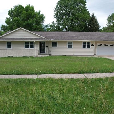 1200 E 6 Th St, Sheldon, IA 51201