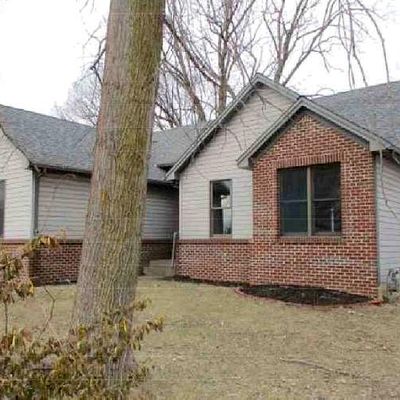 1207 Sandy Creek Rd, Monroe, MI 48162