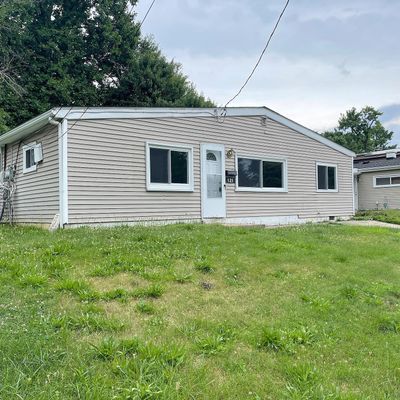 121 County Ave, Maple Shade, NJ 08052