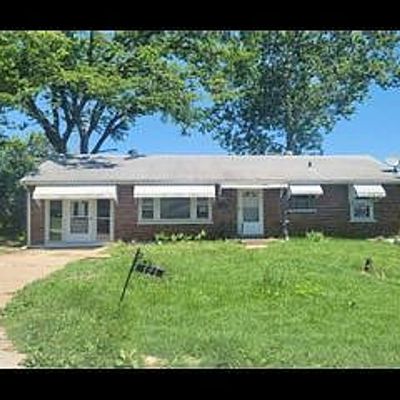 121 Hawkesburry Drive, St Louis, MO 63121