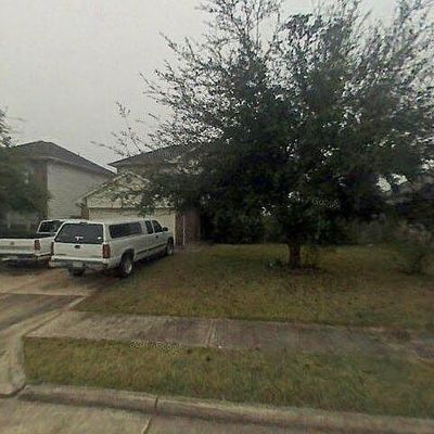 1213 Bayou Glen Dr, La Porte, TX 77571