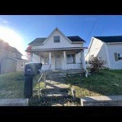 1213 W Memorial Dr, Muncie, IN 47302