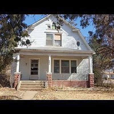 122 S Plum St, Pretty Prairie, KS 67570