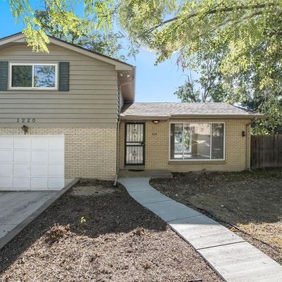 1220 Saulsbury St, Lakewood, CO 80214