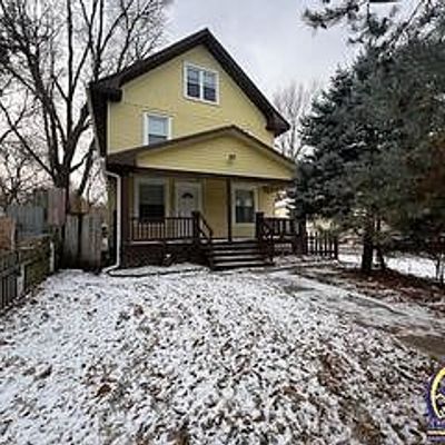 1221 Sw Throop St, Topeka, KS 66604