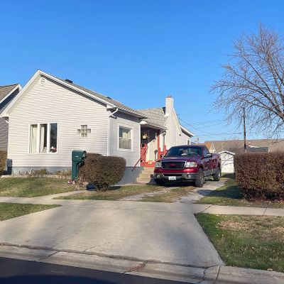 1228 Division St, Port Huron, MI 48060