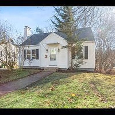 123 Farrington Ave, Waterbury, CT 06706