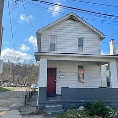 124 Railroad Ave, Apollo, PA 15613