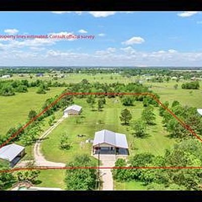 1602 Cemetery Rd, Santa Fe, TX 77517