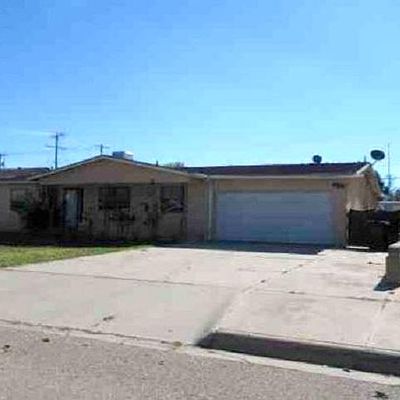 1605 Westridge Rd, Carlsbad, NM 88220