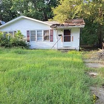 1609 W 12th Street, Pine Bluff, AR 71603