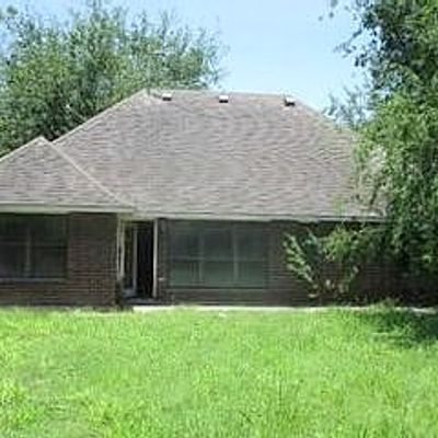 1610 E 21 St St, Mission, TX 78572