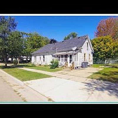 164 Jefferson St, Berlin, WI 54923