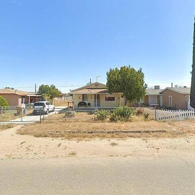 16463 Pine St, Hesperia, CA 92345