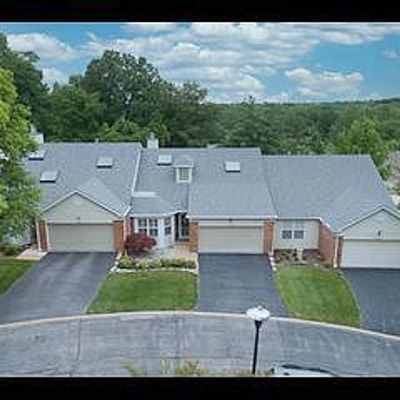 166 Baxter Heights Ct, Manchester, MO 63011