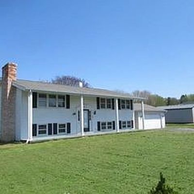 168 Red Barn Rd, Homer City, PA 15748