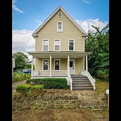 17 Chestnut St, Greenwich, CT 06830