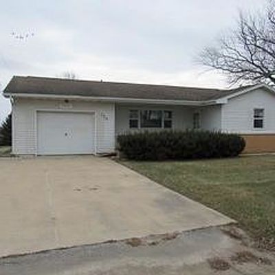 170 Hillcrest Ct, Central City, IA 52214