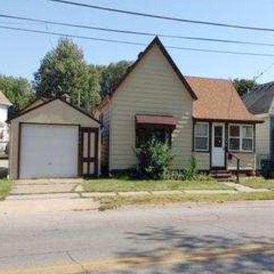 1724 Sunnyside Ave, Burlington, IA 52601