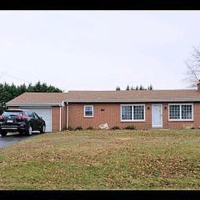 1740 Church Rd, York, PA 17408