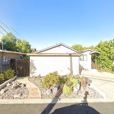 175 Beech Rd, Newbury Park, CA 91320